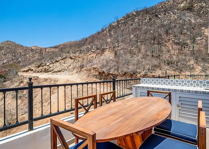 Ferienhaus Morgan Residences 607 @ Boutique With Pool, Gym & Cabo San Lucas
