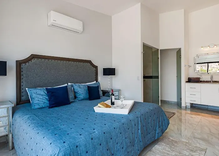 Ferienhaus Morgan Residences 607 @ Boutique With Pool, Gym & Cabo San Lucas