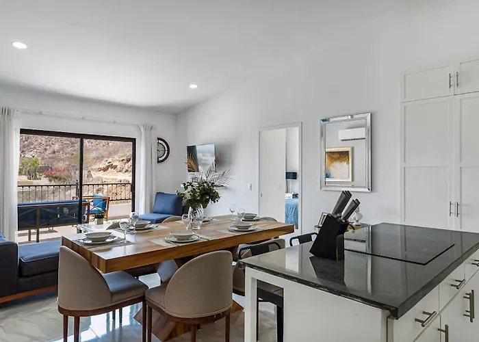 Morgan Residences 607 @ Boutique With Pool, Gym & Ferienhaus Cabo San Lucas