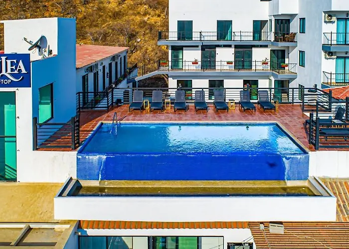 Morgan Residences 607 @ Boutique With Pool, Gym & *