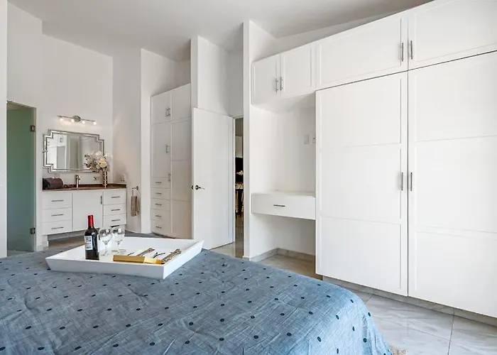Morgan Residences 607 @ Boutique With Pool, Gym & Ferienhaus Cabo San Lucas