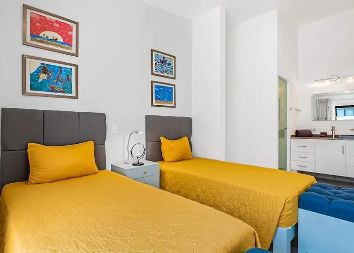 Morgan Residences 607 @ Boutique With Pool, Gym & Ferienhaus *
